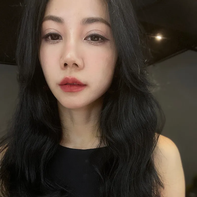 彩妝師米妮-MKM彩妝學院